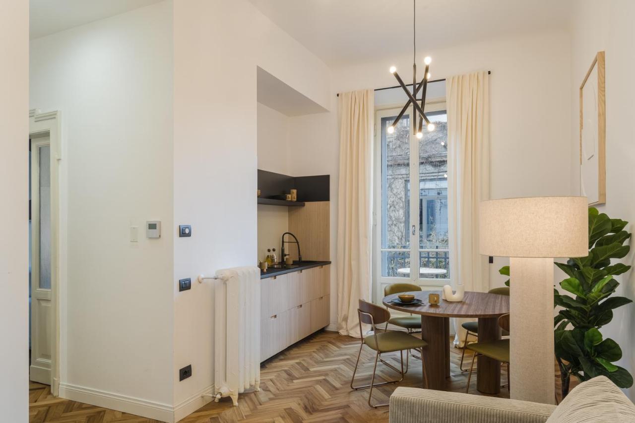 Casa Unica Milano - Elegant Apartment With Balcony - Centrale 1 Milão Exterior foto