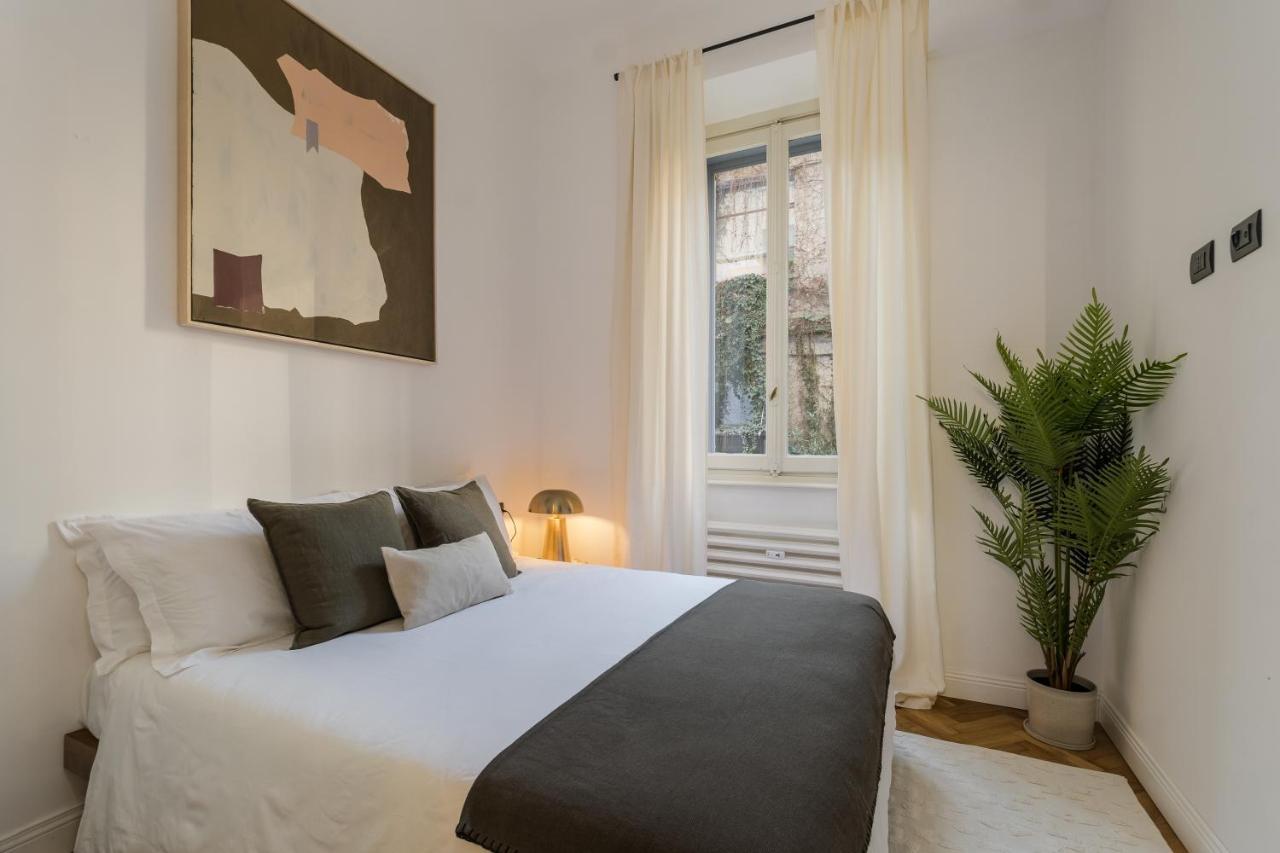 Casa Unica Milano - Elegant Apartment With Balcony - Centrale 1 Milão Exterior foto