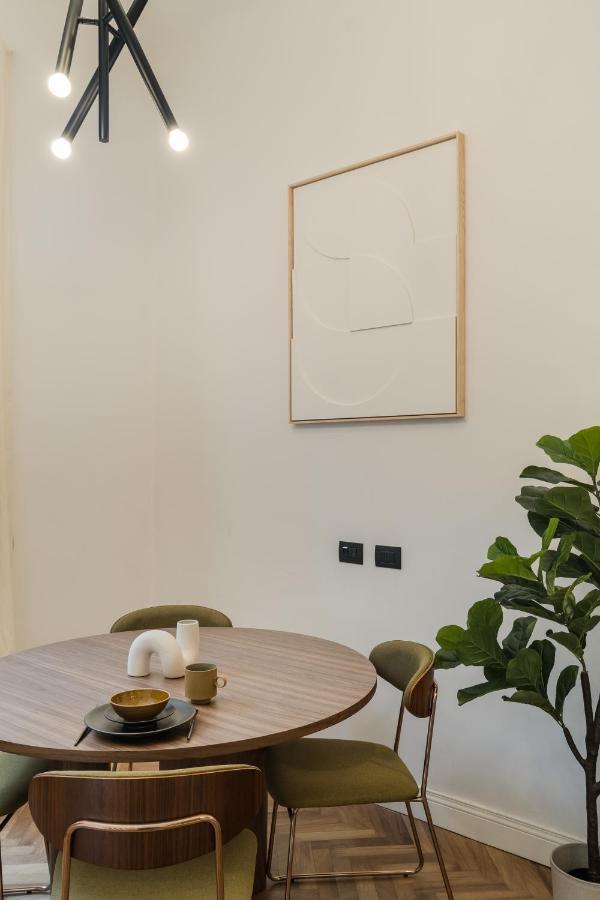 Casa Unica Milano - Elegant Apartment With Balcony - Centrale 1 Milão Exterior foto