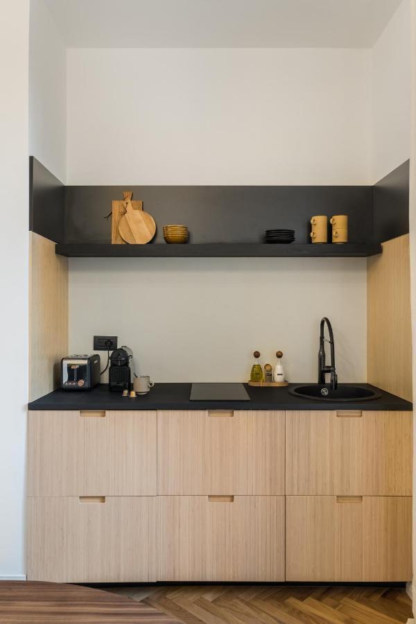 Casa Unica Milano - Elegant Apartment With Balcony - Centrale 1 Milão Exterior foto
